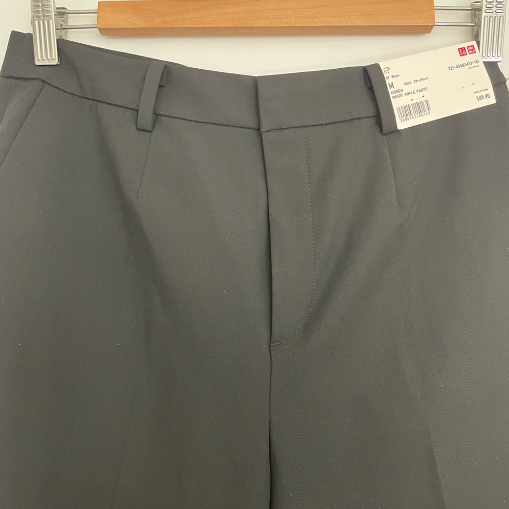NWT Uniqlo Smart Ankle Pants in Black